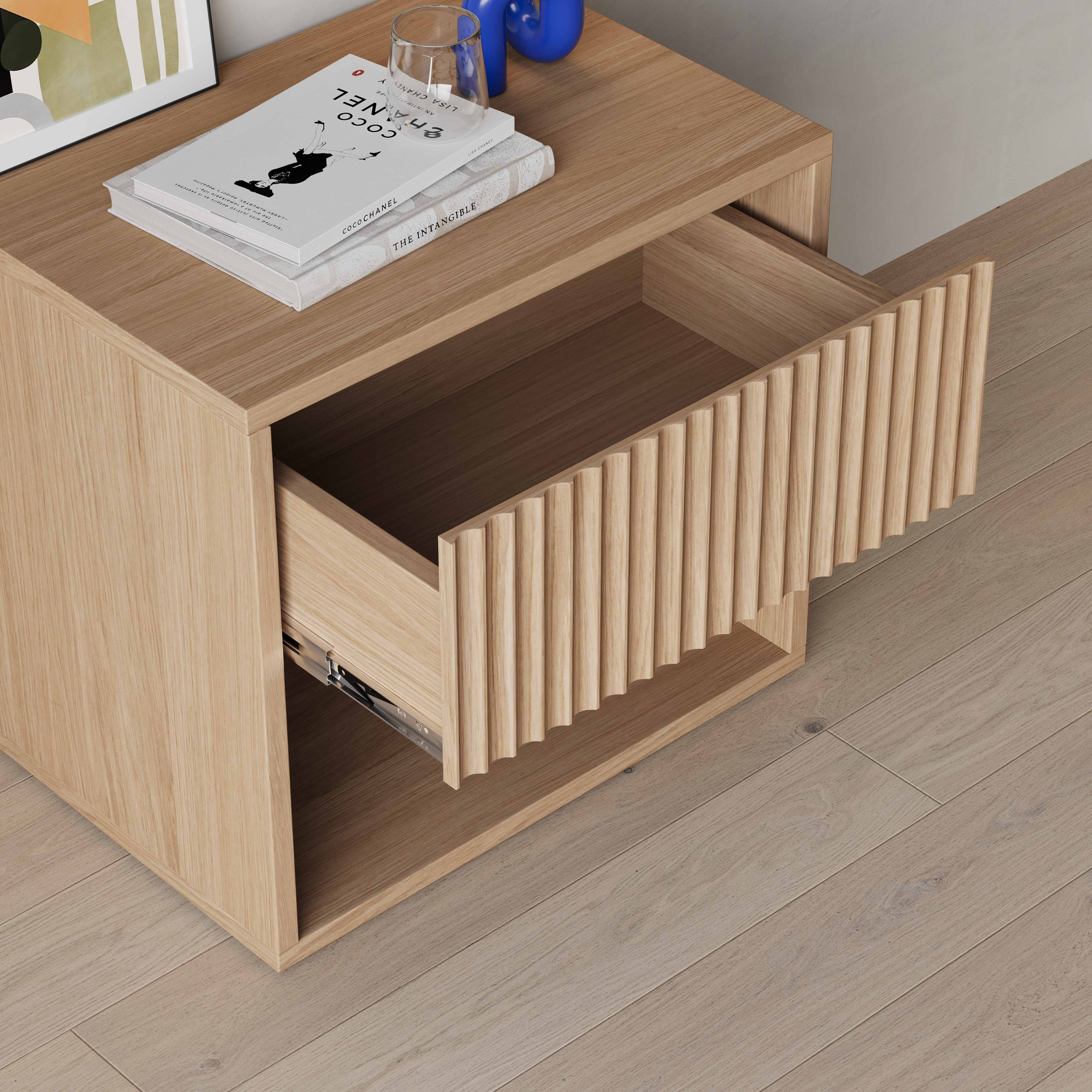 oak nightstand, flutted front, drawer view